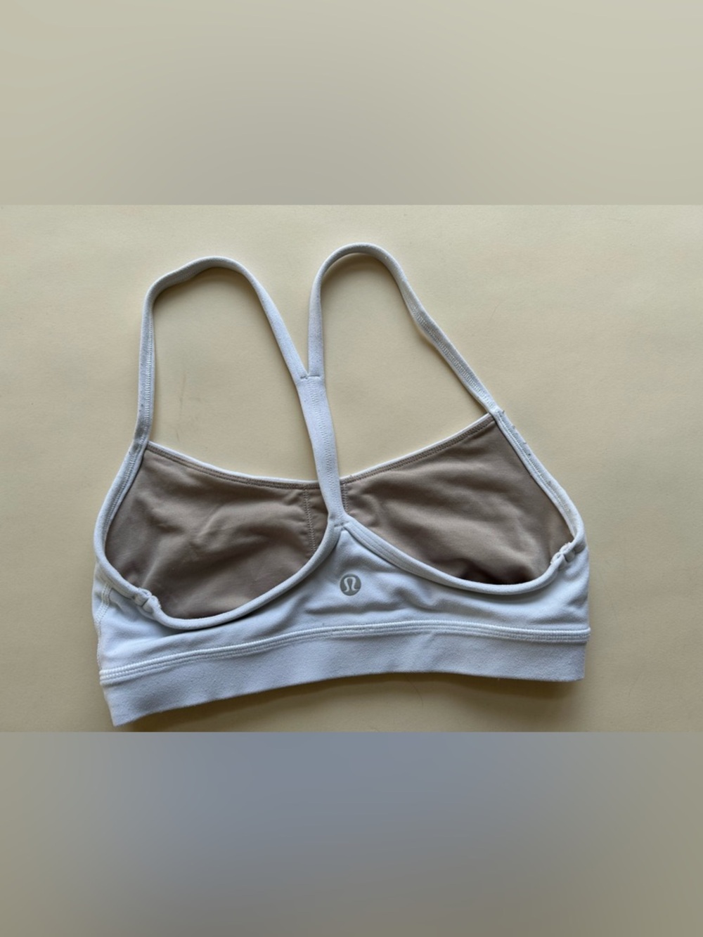 lululemon athletica White T-Back Sports Bra size 4 - Picture 3 of 4